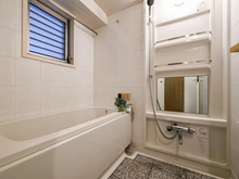 【大阪府/大阪市淀川区西中島】セントラル新大阪 浴室