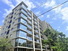 【大阪府/吹田市藤白台】プラウド北千里 外観