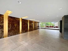 【大阪府/吹田市垂水町】ステイツグラン吹田垂水町 エントランス