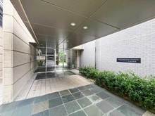 【大阪府/吹田市垂水町】ステイツグラン吹田垂水町 アプローチ