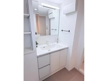 【大阪府/大阪市東淀川区小松】コスモ・ザ・パークスイースト1 洗面所