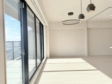 【大阪府/吹田市片山町】プラウド吹田 リビング