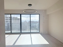 【大阪府/吹田市片山町】プラウド吹田 リビング