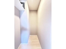 【大阪府/吹田市片山町】プラウド吹田 納戸（収納）