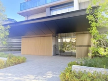 【大阪府/吹田市片山町】プラウド吹田 エントランス