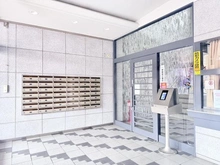 【滋賀県/大津市朝日が丘】ユニハイム大津朝日ヶ丘 エントランス