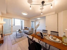 【大阪府/箕面市船場西】プラウド箕面船場 リビング・ダイニング