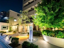 【大阪府/吹田市南金田】プラウド江坂サウスマーク アプローチ