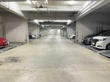 【兵庫県/芦屋市翠ケ丘町】ロイヤル芦屋翠ヶ丘 駐車場