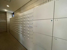 【兵庫県/芦屋市翠ケ丘町】ロイヤル芦屋翠ヶ丘 メールBOX・宅配BOX