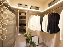 【兵庫県/西宮市名次町】プラウド夙川名次町 収納：約7.9帖内ウォークインクローゼット