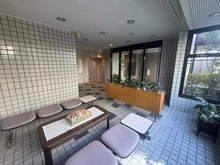 【兵庫県/西宮市千歳町】パーク・ハイム夙川千歳町 エントランス