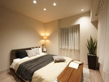 【兵庫県/西宮市名次町】プラウド夙川名次町 洋室