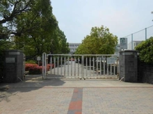 【兵庫県/西宮市上甲東園】アールヴェール上甲東園  県立西宮高校（現地より約700m）