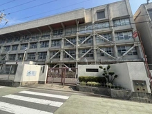 【兵庫県/西宮市瓦林町】パークホームズ西宮北口 西宮市立瓦林小学校（現地より約70m）