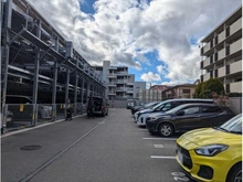 【兵庫県/芦屋市西蔵町】プラウド芦屋西蔵町 駐車場