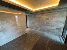 【兵庫県/西宮市常磐町】プレサンスロジェ夙川 エントランス：風除室