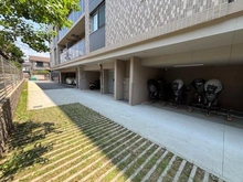 【兵庫県/西宮市常磐町】プレサンスロジェ夙川 駐車場