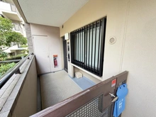 【兵庫県/西宮市大社町】ステイツ苦楽園ガーデンヒルズ ポーチ