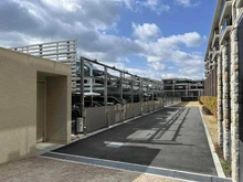 【兵庫県/西宮市神園町】ヴェレーナシティ夙川パークナードI 駐車場