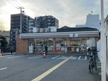 【兵庫県/西宮市田代町】プラウド西宮北口 セブンイレブン　西宮ガーデンズ北口店（現地より約300m）：