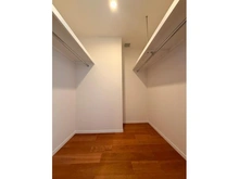 【兵庫県/芦屋市大原町】フォルム芦屋大原町 収納：ウォークインクローゼット