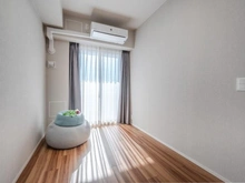 【兵庫県/西宮市田代町】プラウド西宮北口 洋室