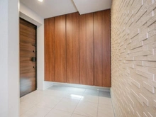 【兵庫県/西宮市田代町】プラウド西宮北口 玄関