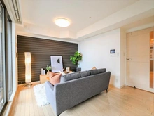 【大阪府/大阪市東淀川区豊新】プロパレス上新庄IIグラヴィス リビング・ダイニング