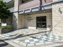 【大阪府/大阪市東淀川区豊新】プロパレス上新庄IIグラヴィス エントランス