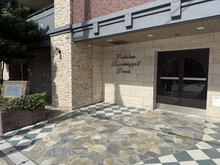 【大阪府/大阪市東淀川区豊新】プロパレス上新庄IIグラヴィス エントランス