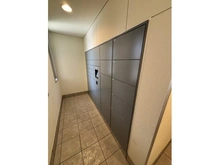 【兵庫県/西宮市松並町】ジェイグラン甲子園口松並町 宅配BOX