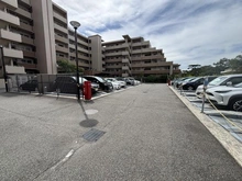 【兵庫県/西宮市松並町】ジェイグラン甲子園口松並町 駐車場