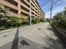 【兵庫県/西宮市松並町】ジェイグラン甲子園口松並町 前面道路