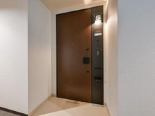 【兵庫県/宝塚市武庫川町】ジオタワー宝塚EAST 玄関