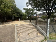 【兵庫県/西宮市神垣町】藤和夙川ホームズ 城山南公園（現地より約150m）：