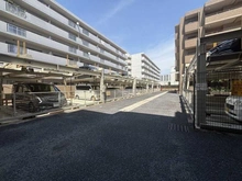 【兵庫県/西宮市櫨塚町】東急ドエル・アルス西宮ガーデンコート 駐車場