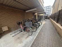 【兵庫県/西宮市櫨塚町】東急ドエル・アルス西宮ガーデンコート 駐輪場