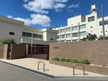 【大阪府/大阪市淀川区西宮原】プラウドシティ新大阪 大阪市立宮原中学校(現地より約470m):