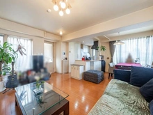 【神奈川県/横浜市青葉区奈良町】ランドシティ玉川学園ロイヤルテラス LDK：約18.8帖