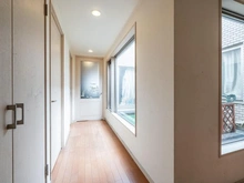 【神奈川県/横浜市青葉区奈良町】ランドシティ玉川学園ロイヤルテラス 廊下