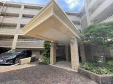 【神奈川県/横浜市青葉区奈良町】ランドシティ玉川学園ロイヤルテラス エントランス