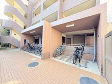 【神奈川県/横浜市青葉区若草台】フォンテーヌブロー青葉台 駐輪場