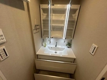 【神奈川県/横浜市中区山下町】リブゼ横浜山下公園 洗面所