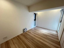 【神奈川県/横浜市中区山下町】リブゼ横浜山下公園 洋室