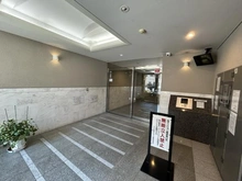 【神奈川県/横浜市中区山下町】リブゼ横浜山下公園 エントランス