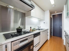 【神奈川県/横浜市青葉区美しが丘】ドレッセ美しの森フロラージュ イーストヒル キッチン