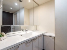 【神奈川県/横浜市青葉区美しが丘】ドレッセ美しの森フロラージュ イーストヒル 洗面所