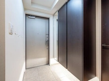 【神奈川県/横浜市青葉区美しが丘】ドレッセ美しの森フロラージュ イーストヒル 玄関