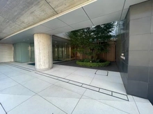 【神奈川県/横浜市青葉区藤が丘】プラウド青葉藤が丘 エントランス